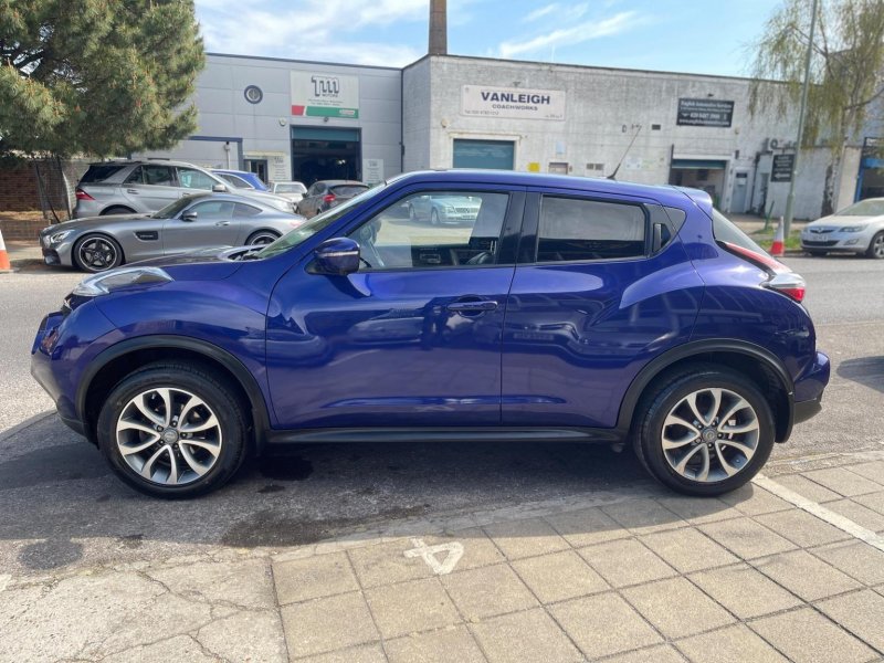 NISSAN JUKE