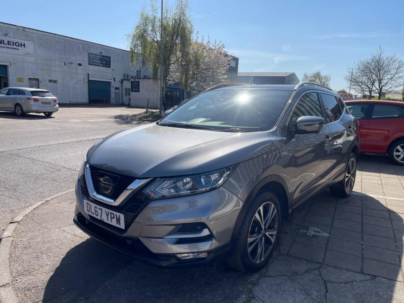 NISSAN QASHQAI
