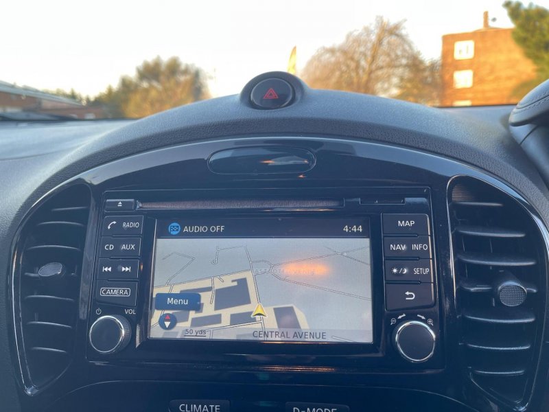 NISSAN JUKE