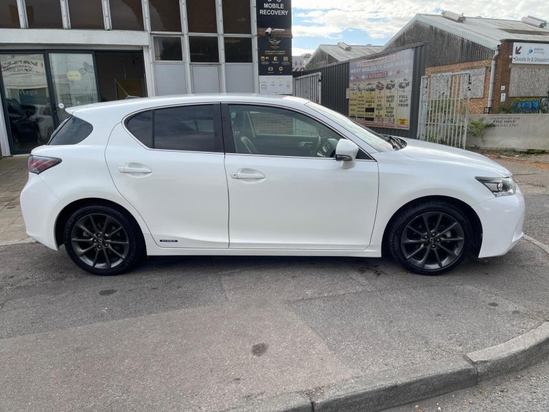 LEXUS CT