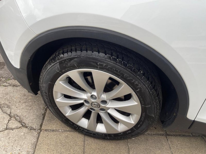 VAUXHALL MOKKA
