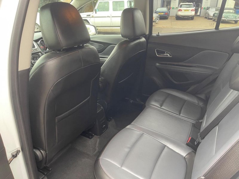 VAUXHALL MOKKA