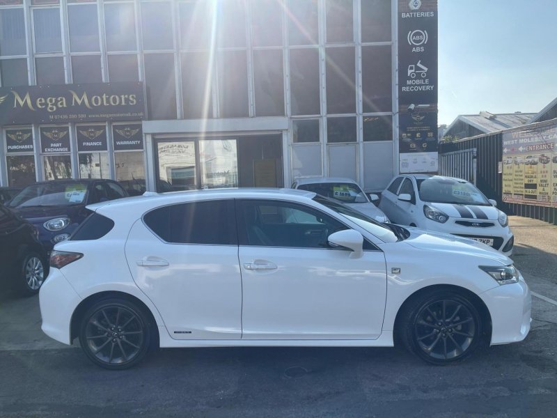 LEXUS CT