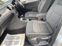 VOLKSWAGEN GOLF SV