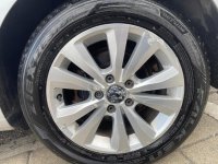 VOLKSWAGEN GOLF SV