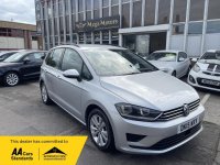VOLKSWAGEN GOLF SV