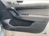 VOLKSWAGEN GOLF SV