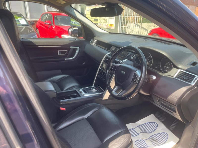LAND ROVER DISCOVERY SPORT