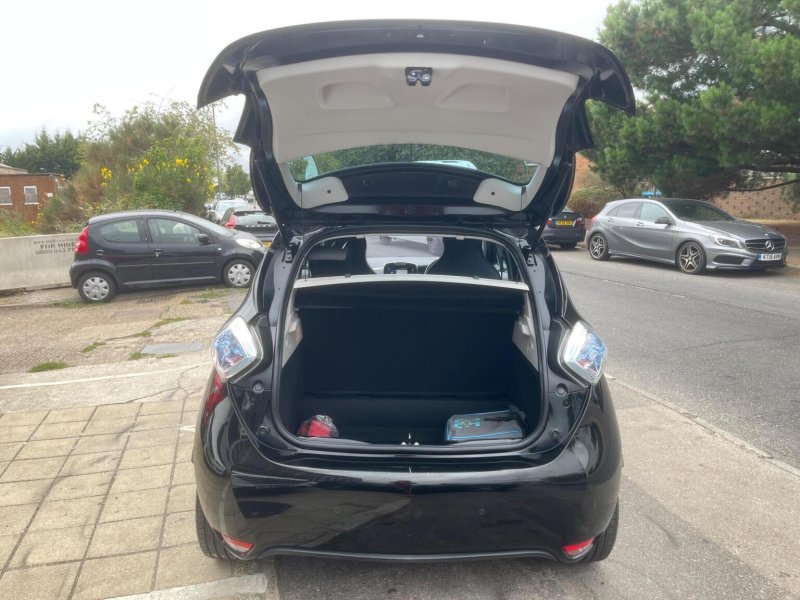 RENAULT ZOE