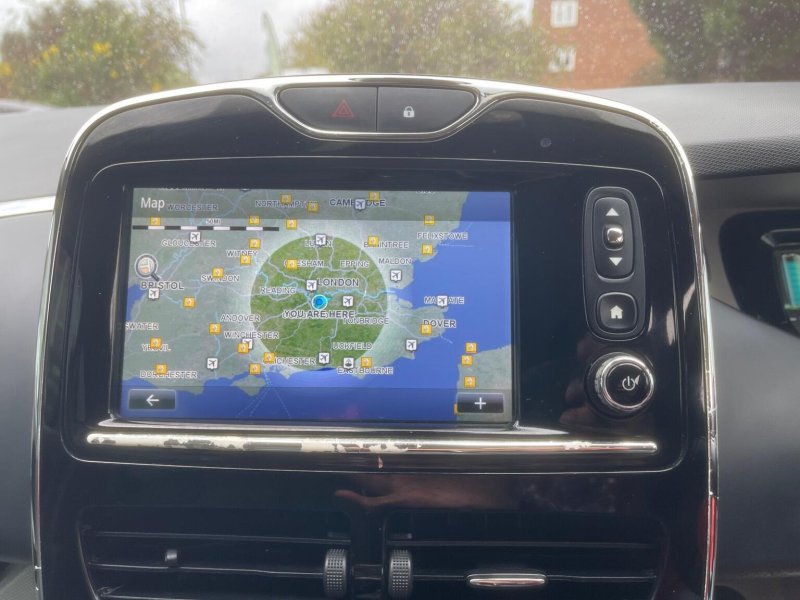 RENAULT ZOE